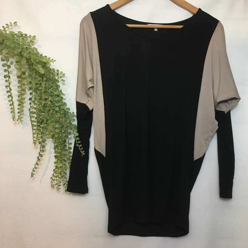 Red Haute Black/Taupe Colorblock 3/4 Sleeve Top